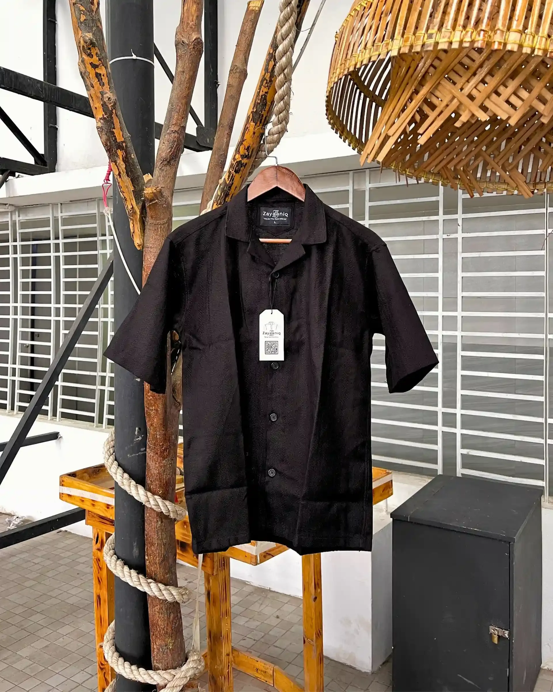Textured Black Cuban Collar Short-Sleeve Shirt